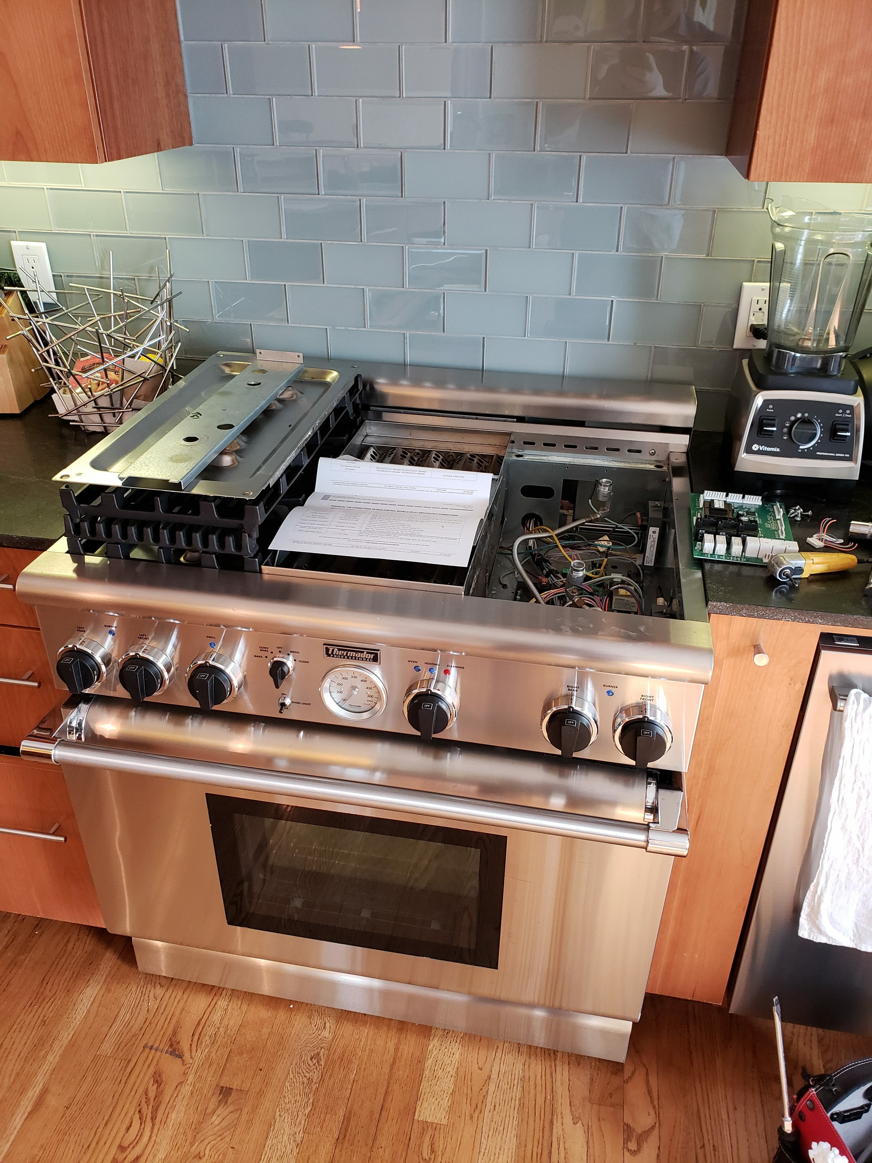Thermador range PG364GLBS oven not working, flashing, Repair San Francisco,CA KIT Appliance