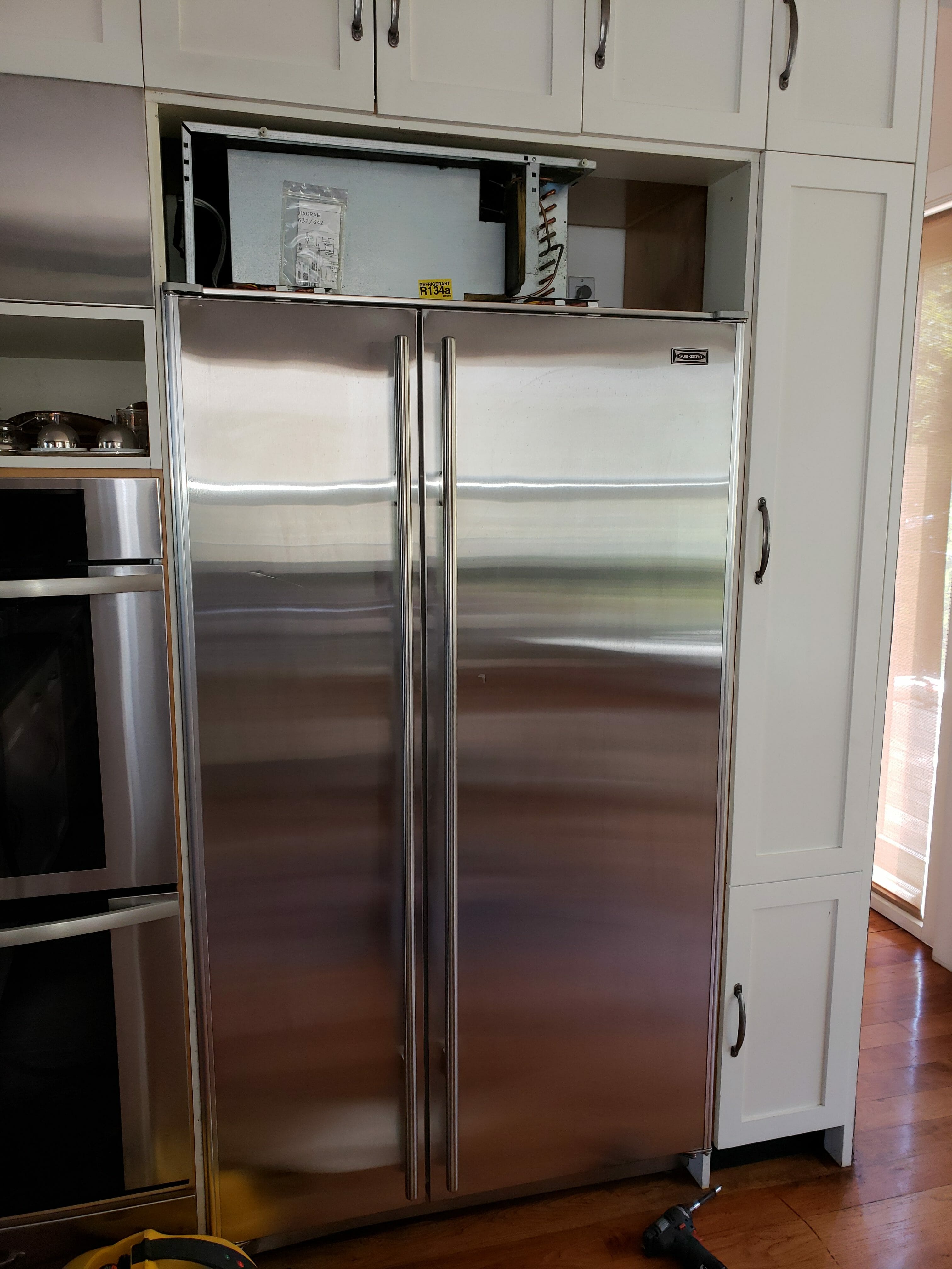 Sub Zero 642 refrigerator is leaking, Repair - San Francisco, CA - KIT